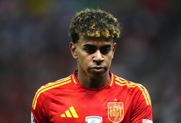 Quanto tempo Lamine Yamal ficará fora? Últimas notícias, atualização de lesão e reação do extremo do Barcelona e da Espanha ao problema no isquiotibial antes da Copa do Mundo FIFA 2026 — para leitores na Noruega