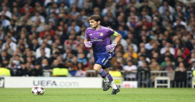 Iker Casillas, lenda do Real Madrid, exige o retorno do antigo treinador — não é Mourinho (para leitores noruegueses)