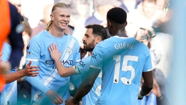 Alineações da Premier League confirmadas: visitantes buscam ampliar a disputa pelo título para torcedores noruegueses