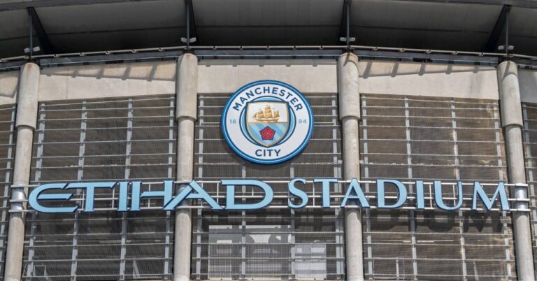 Ex-chefe do Manchester City, Bernstein, afirma punição além de multas e mudança no status da liga após veredito de culpa