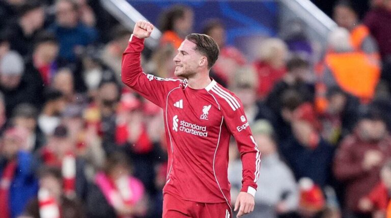 Liverpool x Como: Escalações Confirmadas para a 1ª Partida do Duelo Duplo – para fãs noruegueses