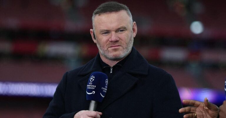Rooney aponta contratação óbvia para o Manchester United