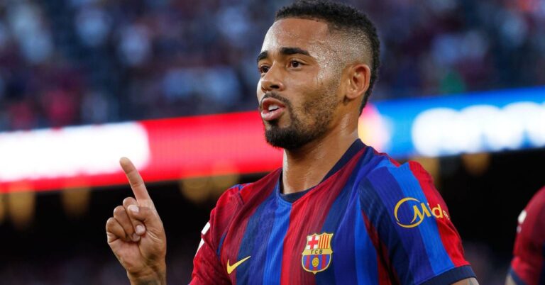 Treinador do Barcelona, Flick, elogia Gabriel Jesus antes da partida da Liga dos Campeões: ‘Ele é perfeito’
